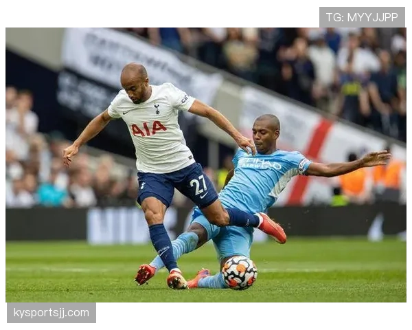 杜埃与格拉利什持球能力对比：过人技巧与节奏控制的差异解析