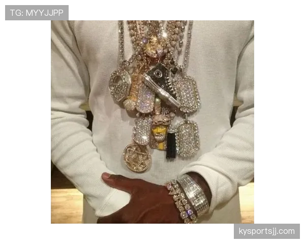 梅威瑟最新生活照，看他钱包都比我家装修费还厚！