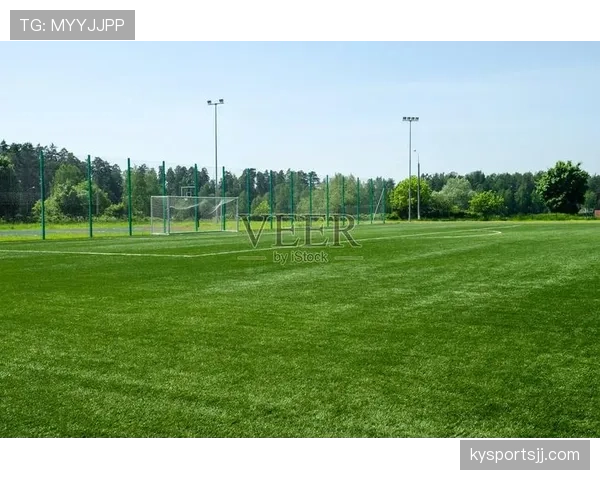 球门尺寸规则：正式比赛标准7.32×2.44m及裁判检查要点